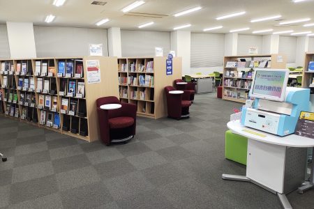 本館　第一フロア